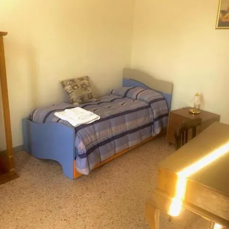 בית נופש Casa Abenante קוריליאנו קלאברו