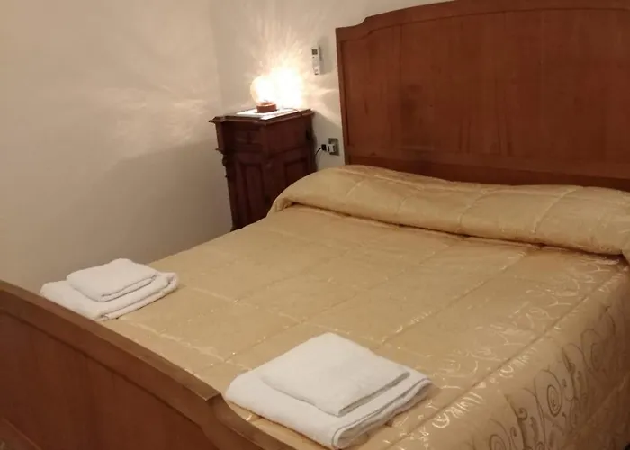 Casa Abenante * קוריליאנו קלאברו